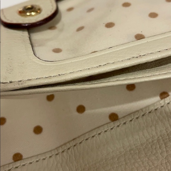 Pretty Kate Spade Small Pink Wallet!! EUC! - Picture 9 of 13